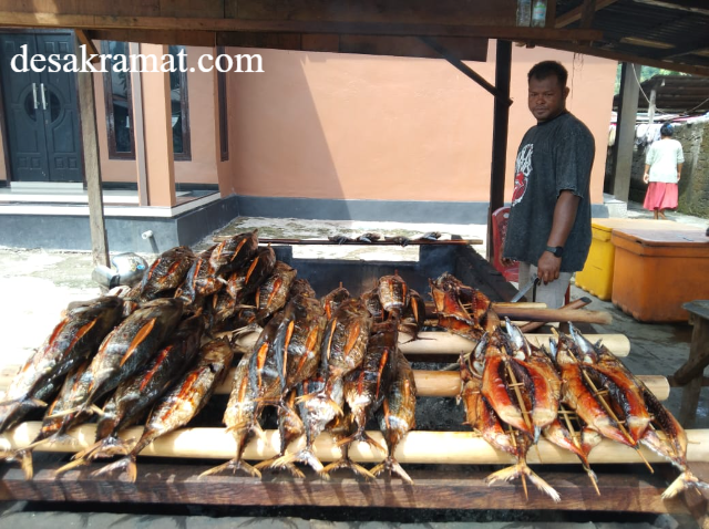 Wisata Kuliner Ikan Asap